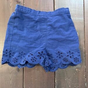 Crown & Ivy eyelet scalloped shorts size 6x